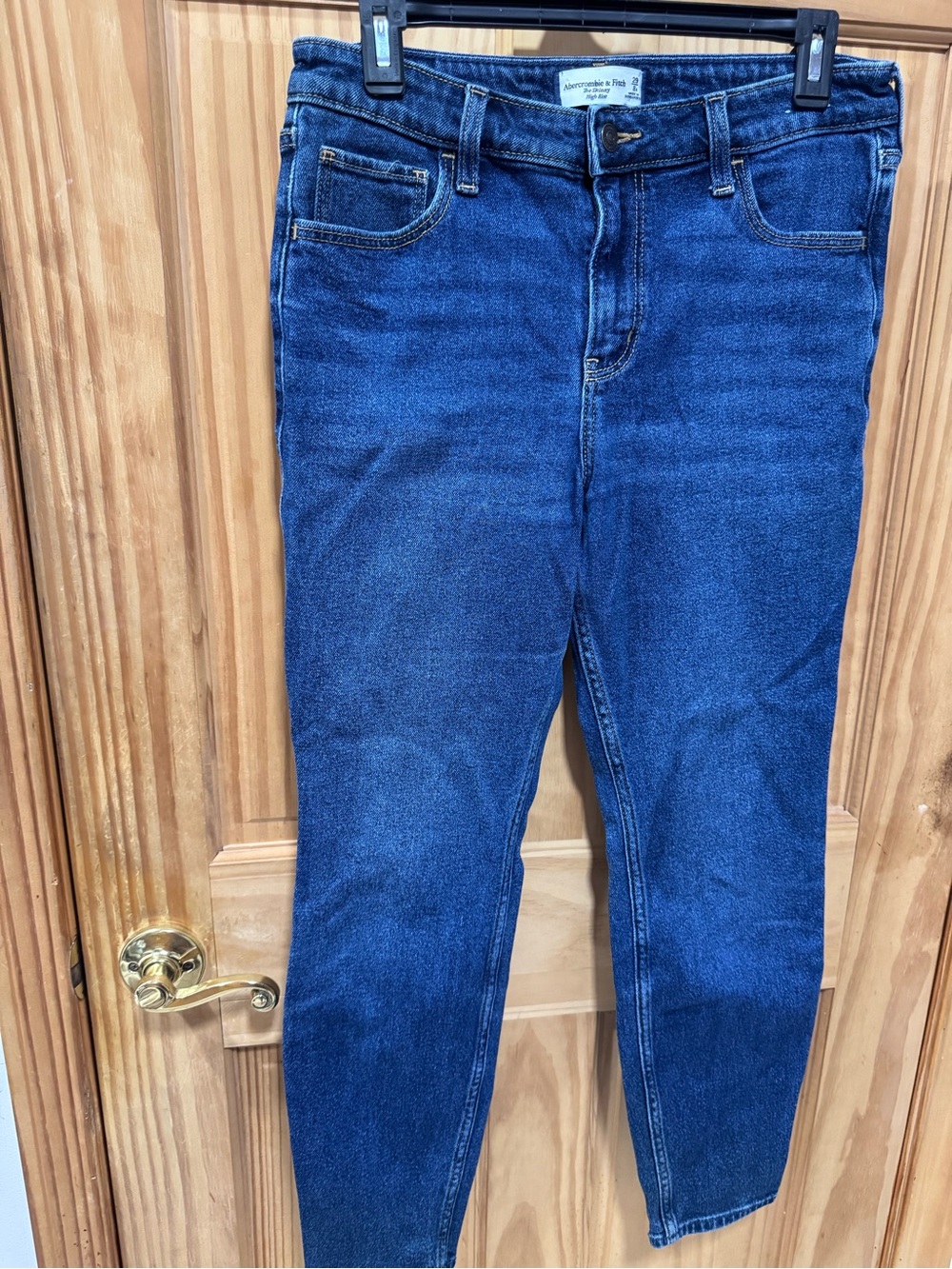 Abercrombie & Fitch Dark Blue Skinny Jeans